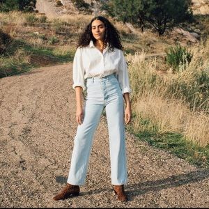 Jesse Kamm 225’s in Pale Blue, Size 8, with tags, never been worn ☀️